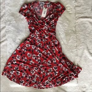 Leota red floral dress XS